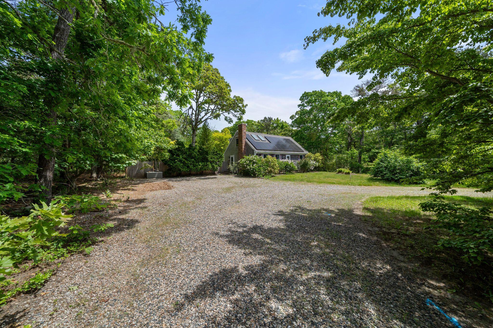 42 Indian Hill Road