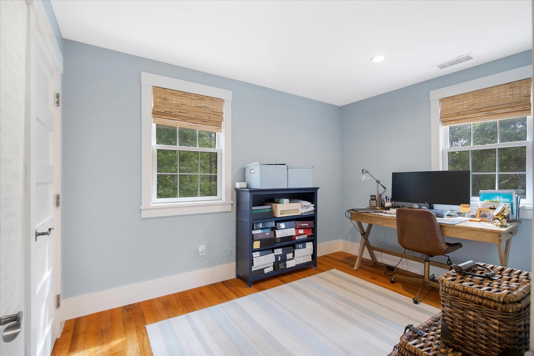 6 Bayview Road