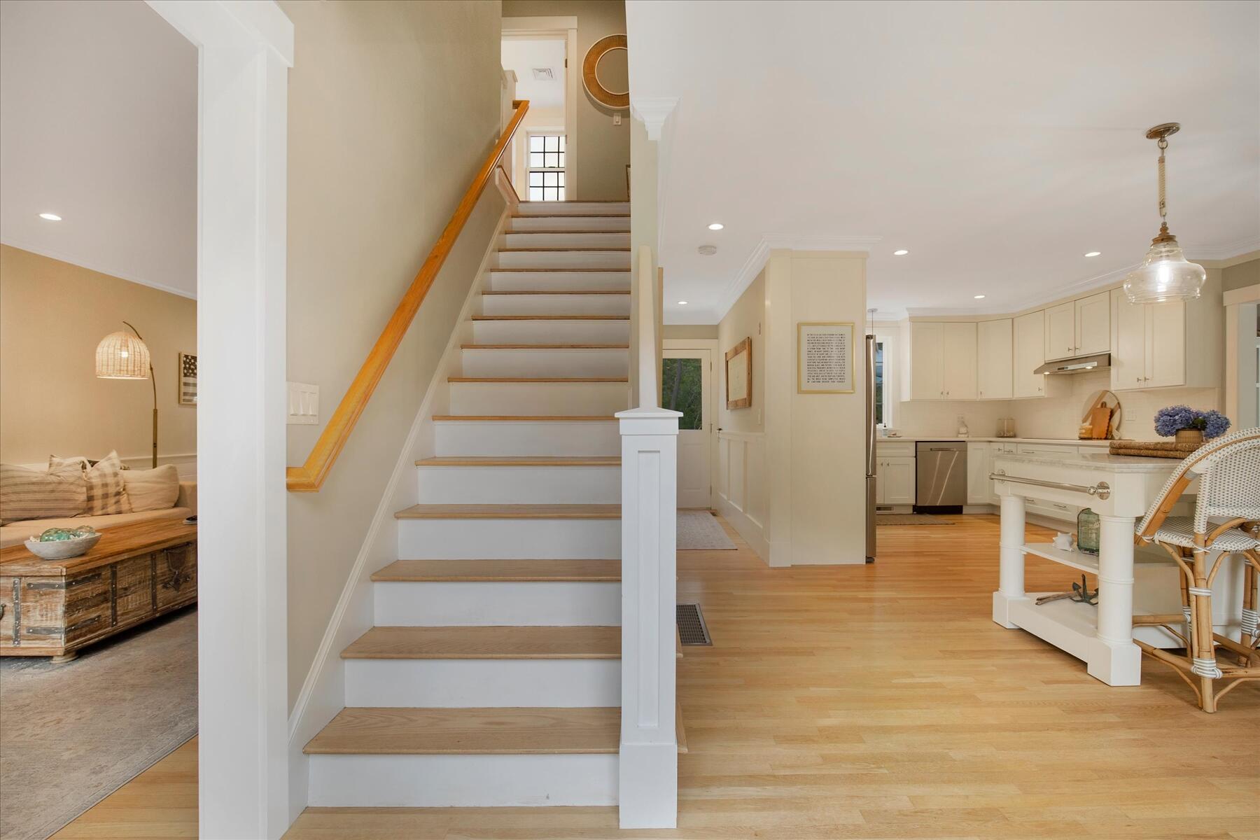 6 Bayview Road