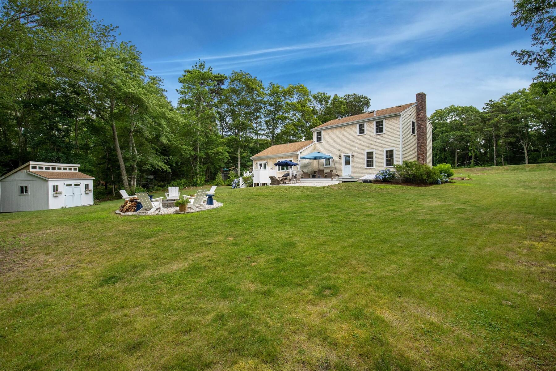 6 Bayview Road
