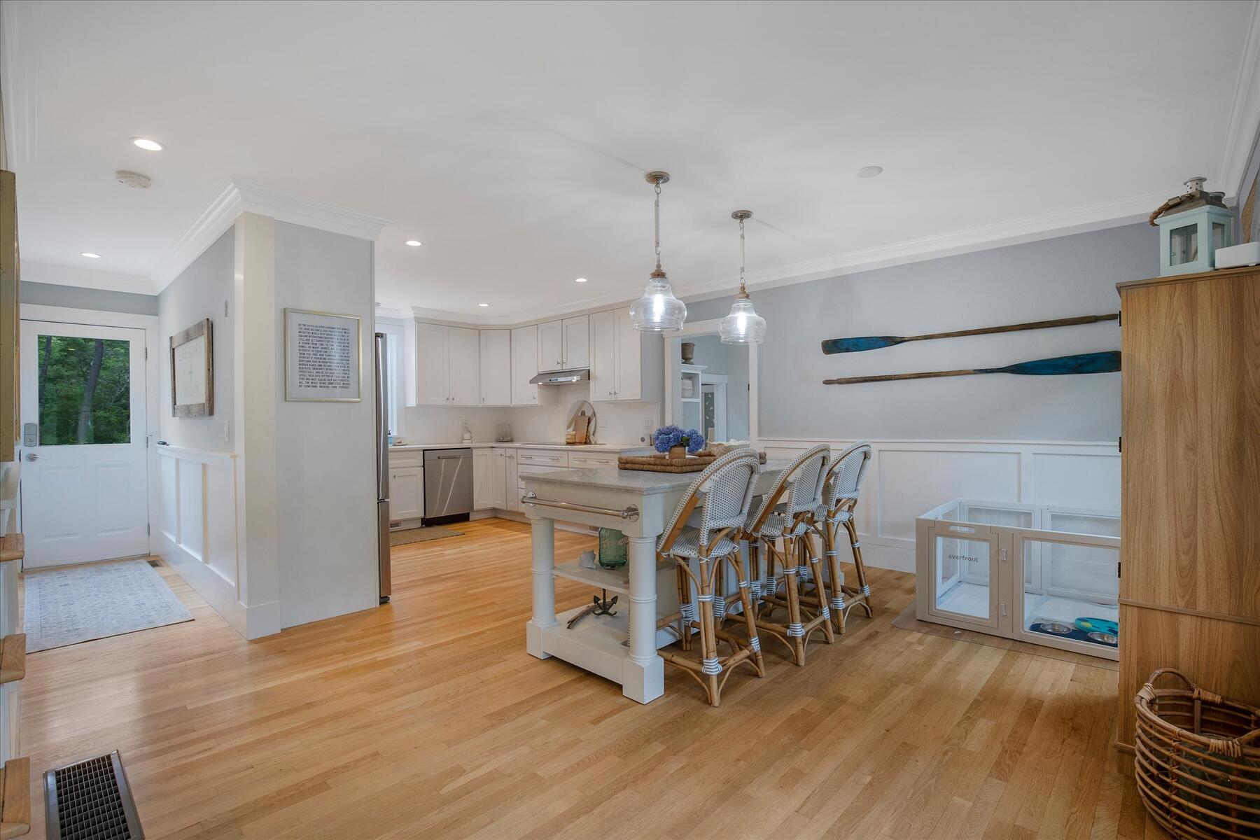 6 Bayview Road