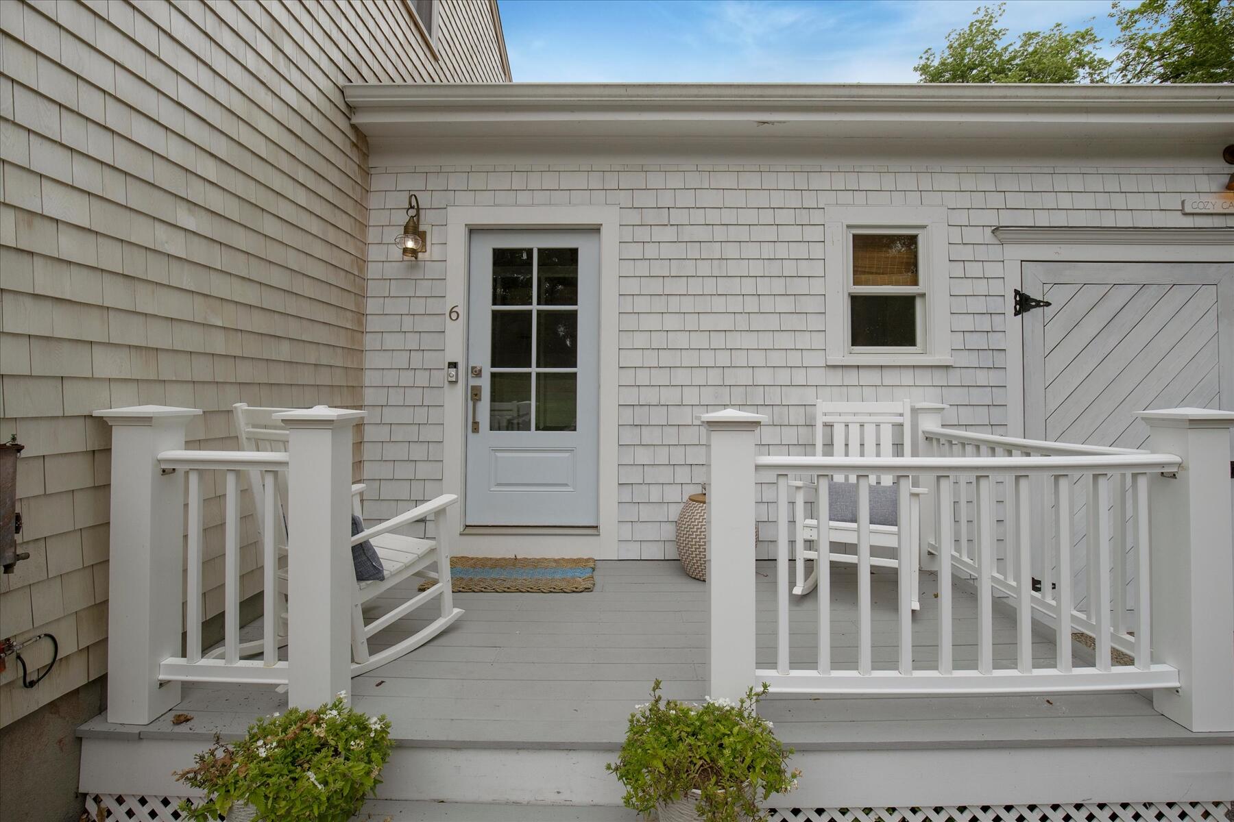 6 Bayview Road