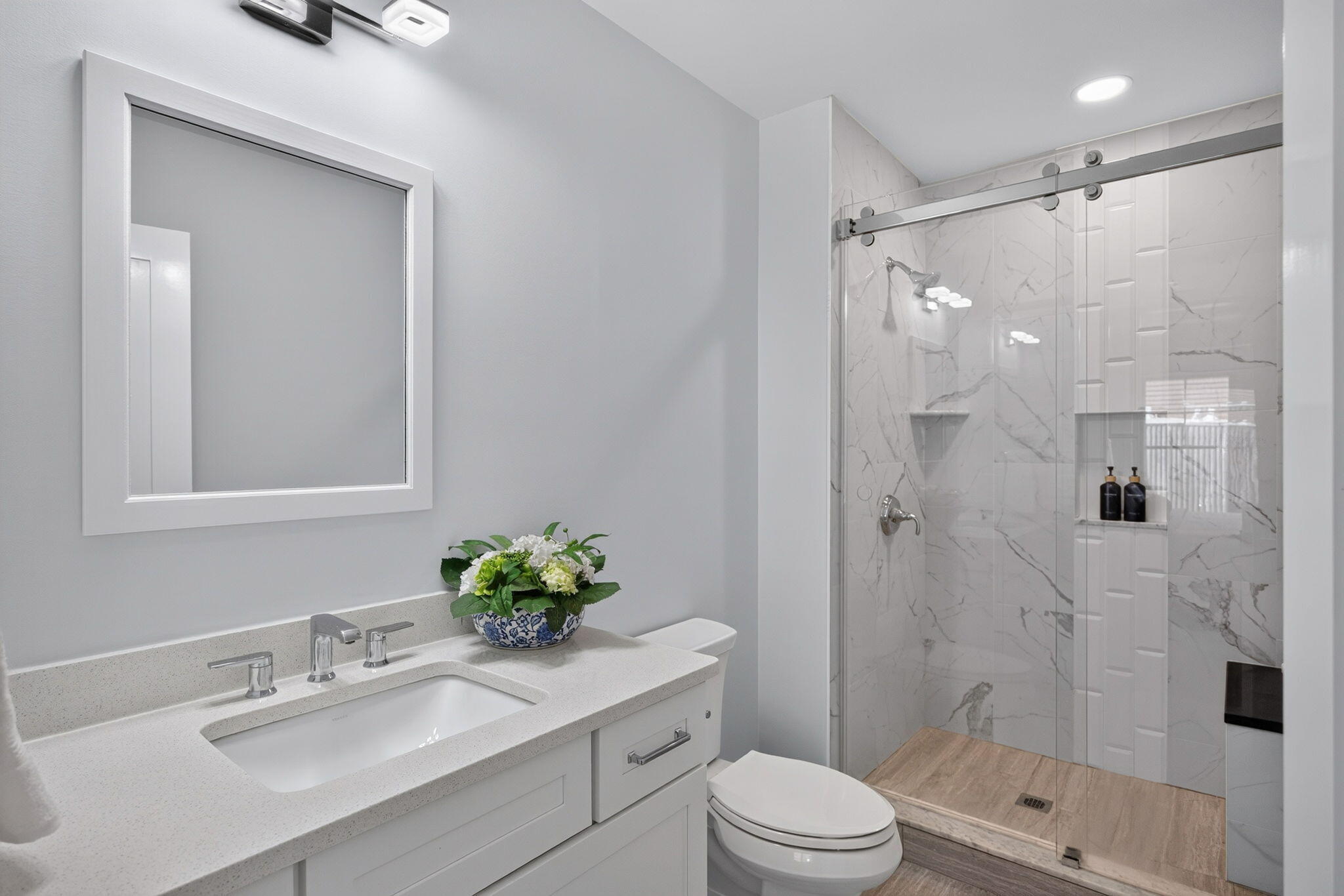 8 Bank Street UNIT 8
