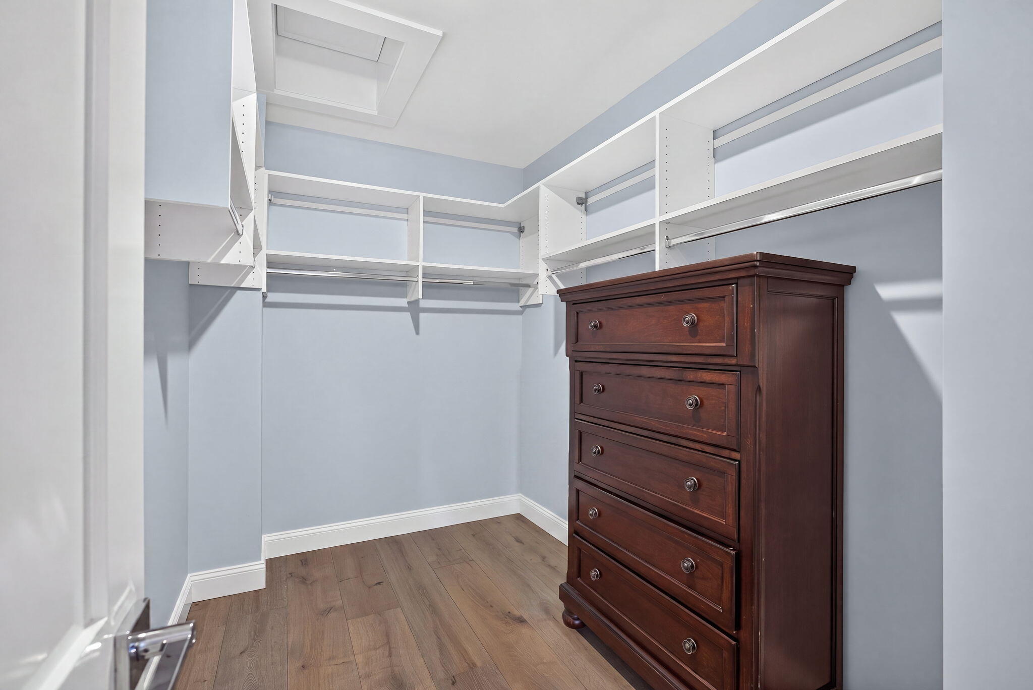 8 Bank Street UNIT 8