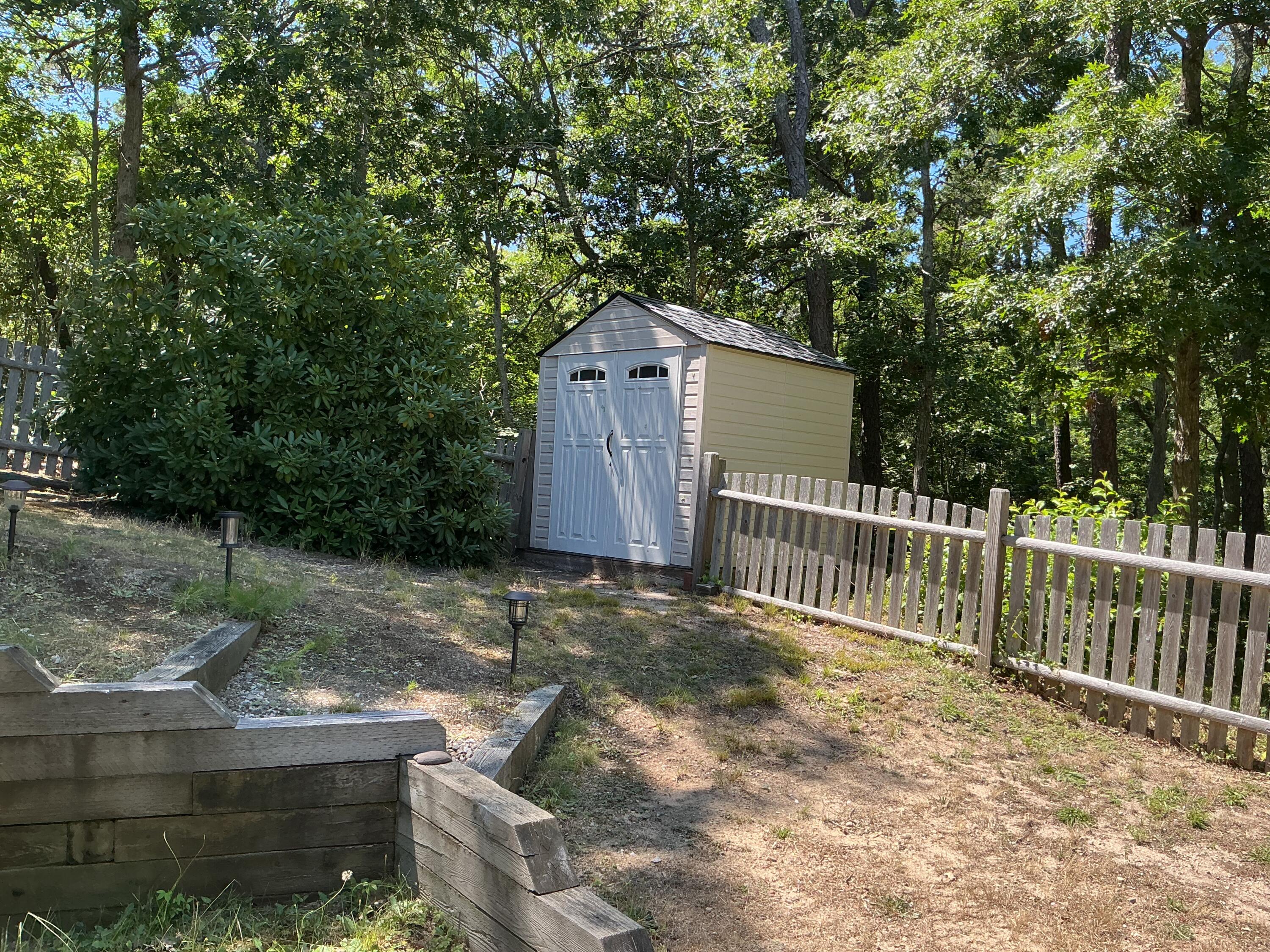 375 Meetinghouse Road
