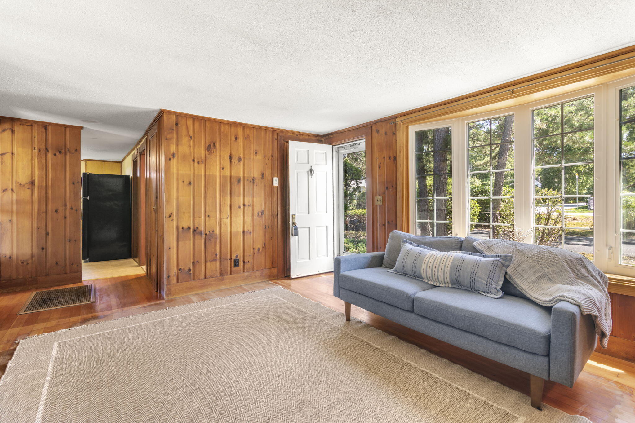 107 Shorewood Drive