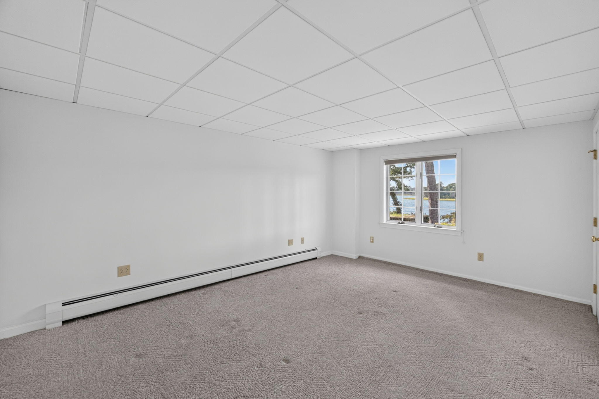 93 Cove Road