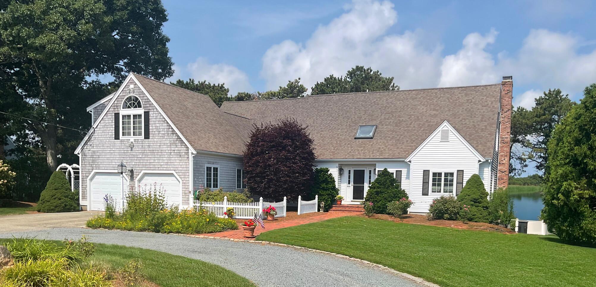93 Cove Road