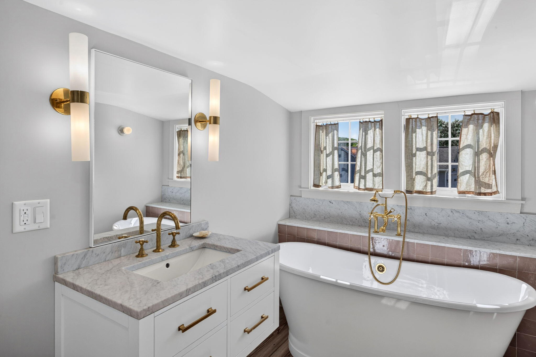 1455 Old Queen Anne Road