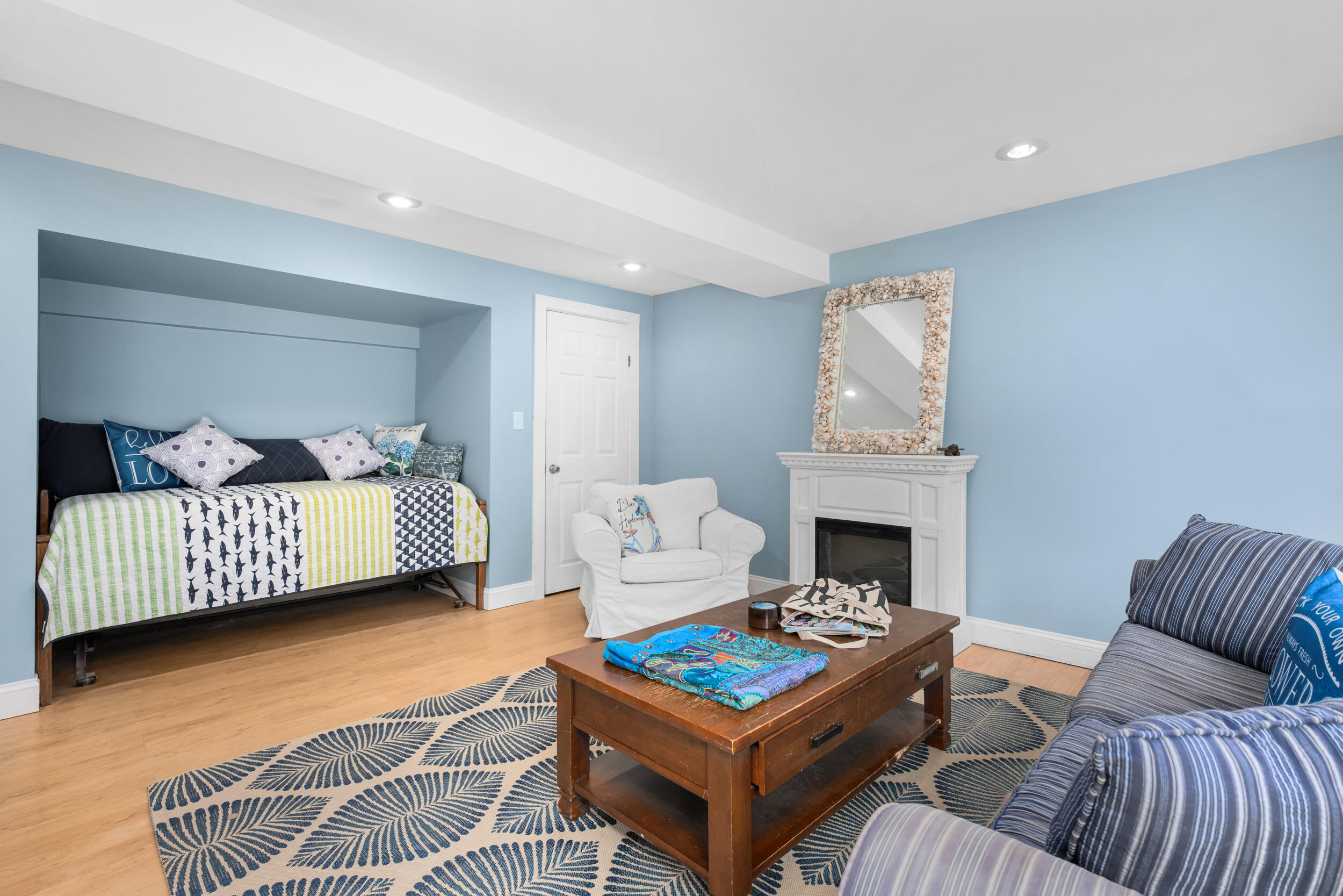 82 Shore Road UNIT 12