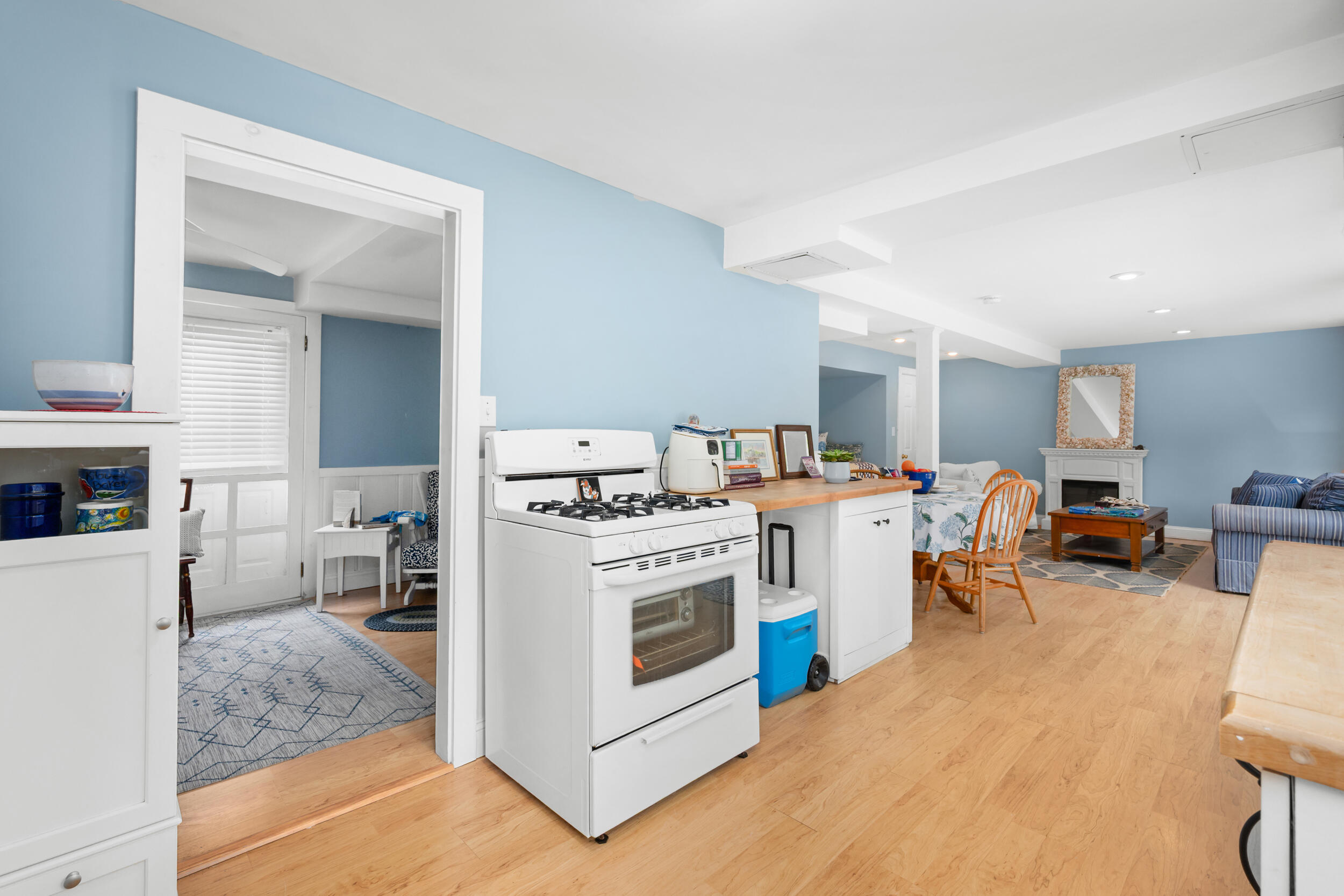 82 Shore Road UNIT 12