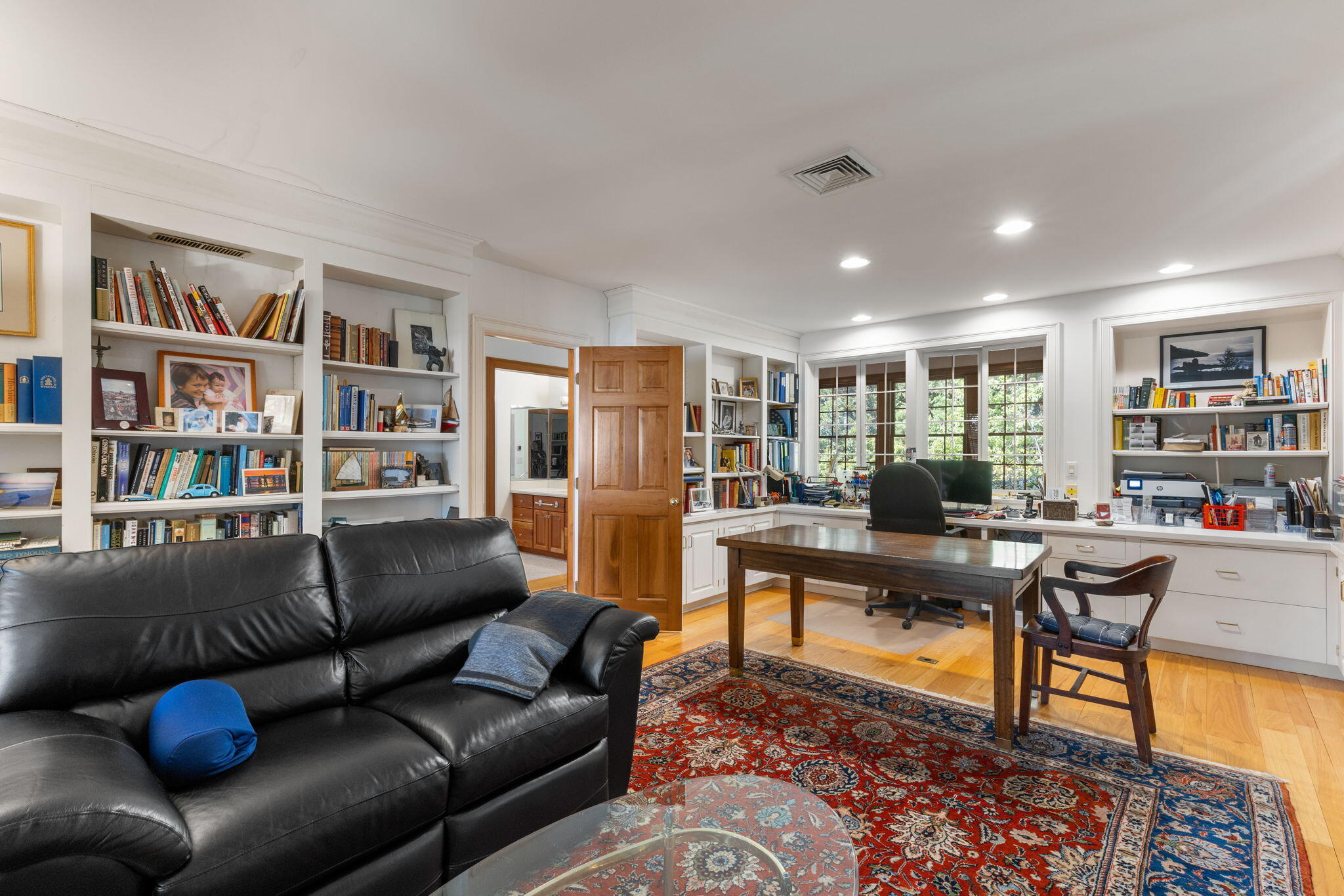 46 Thayer Lane