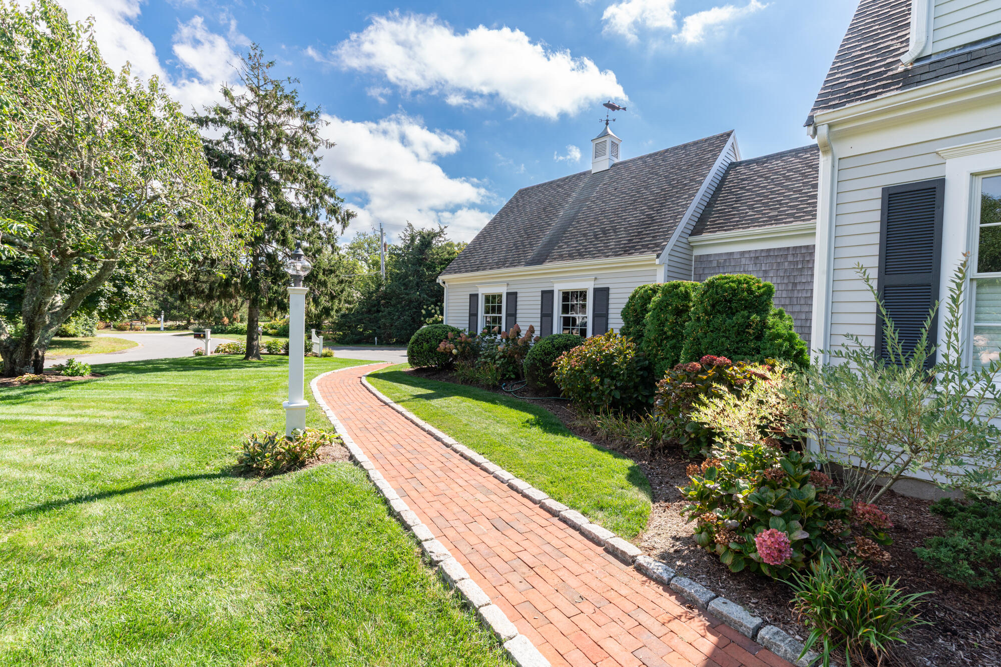 9 Bassing Harbor Road