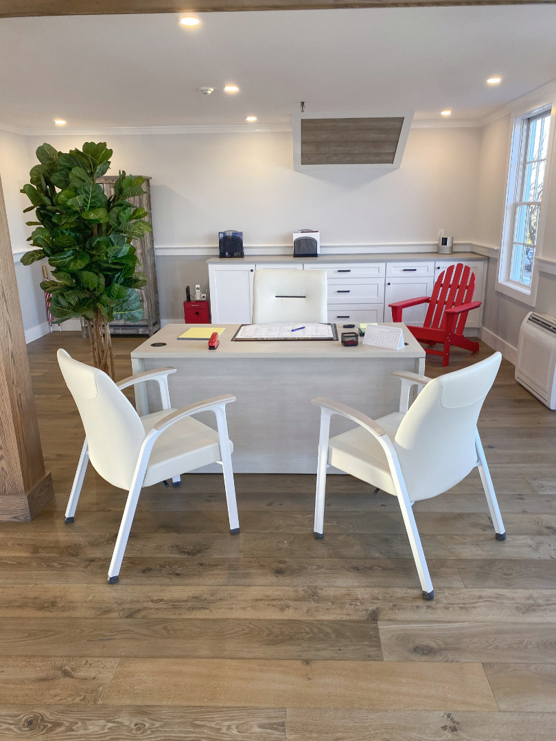 7 Bayberry Court Suite A