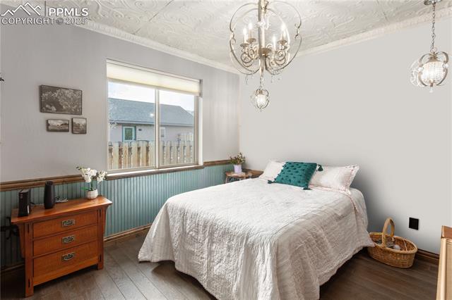 1124 E Poncha Avenue