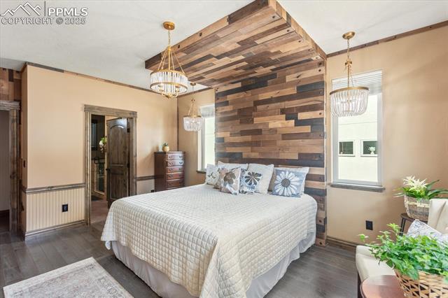 1124 E Poncha Avenue