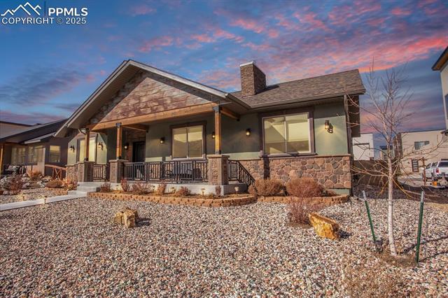 1124 E Poncha Avenue