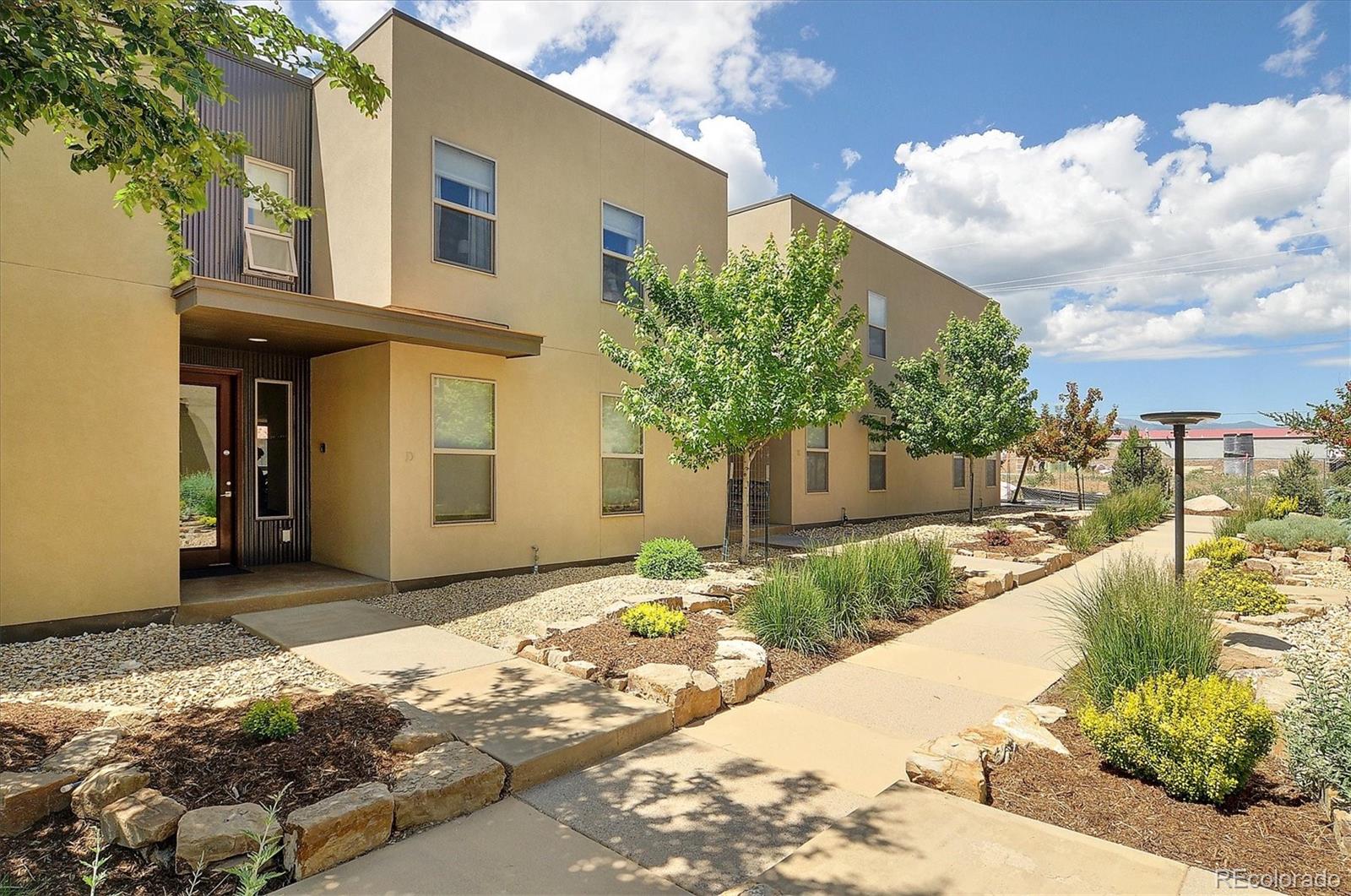 728 Oak Street Unit: D