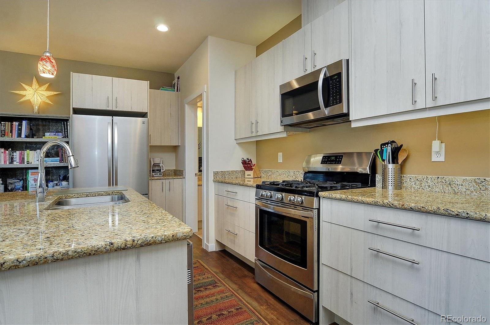 728 Oak Street Unit: D