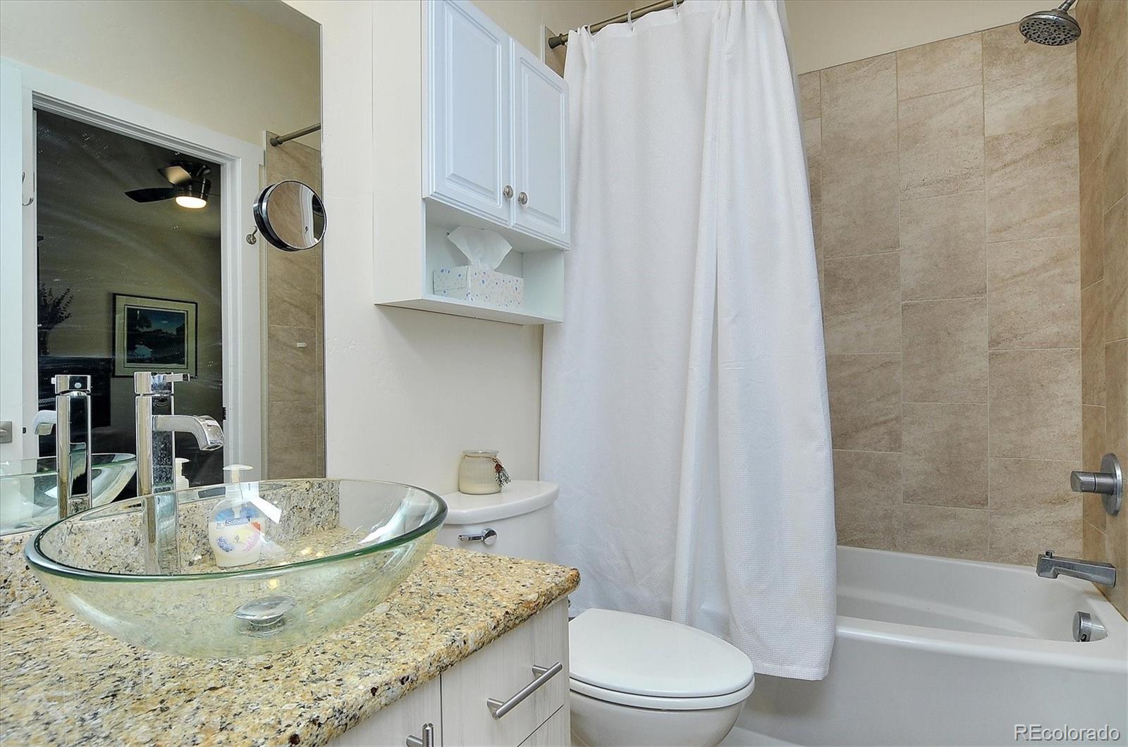 728 Oak Street Unit: D