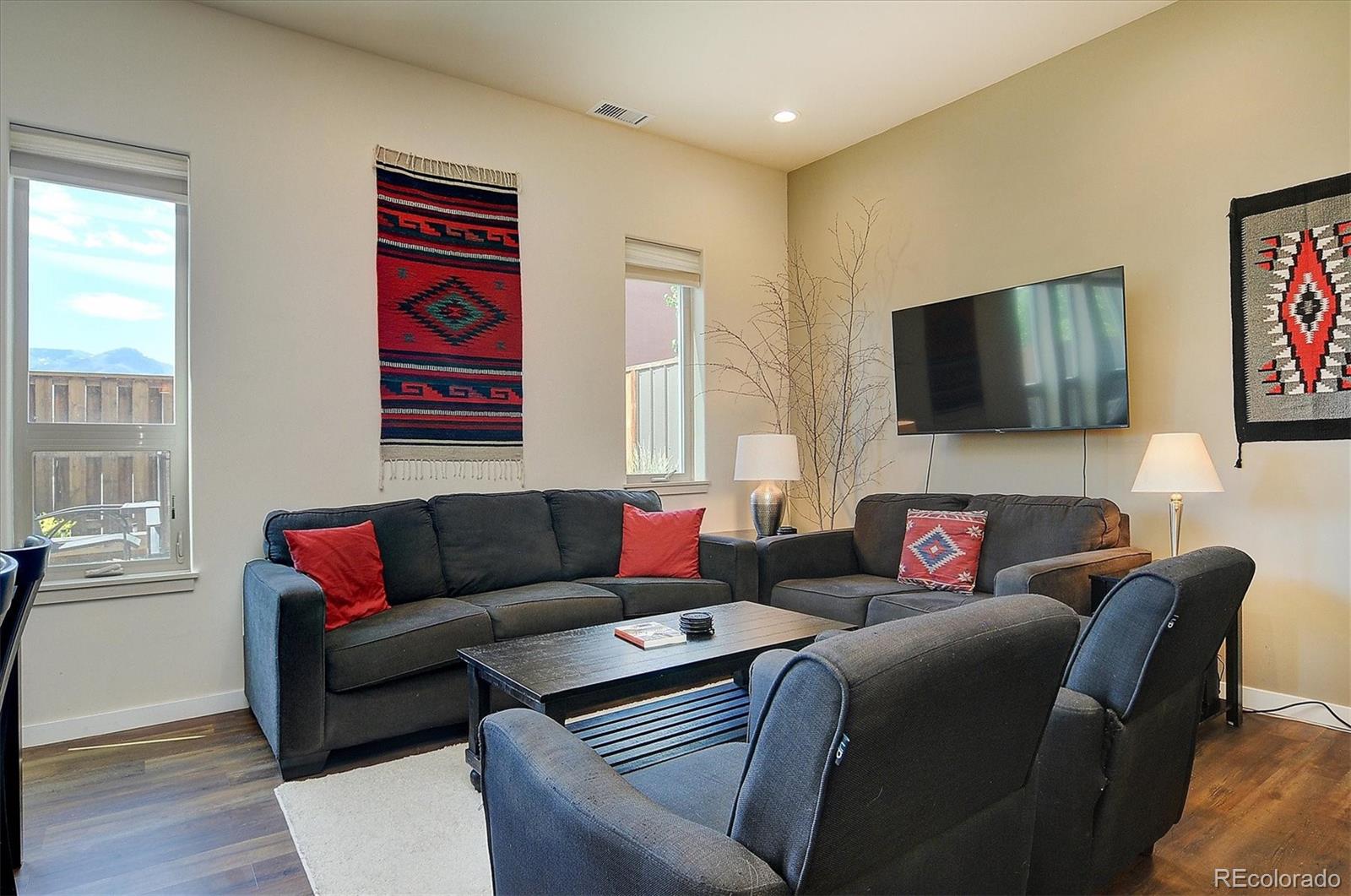 728 Oak Street Unit: D