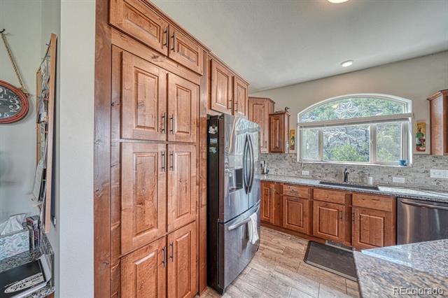 11398 County Road 302