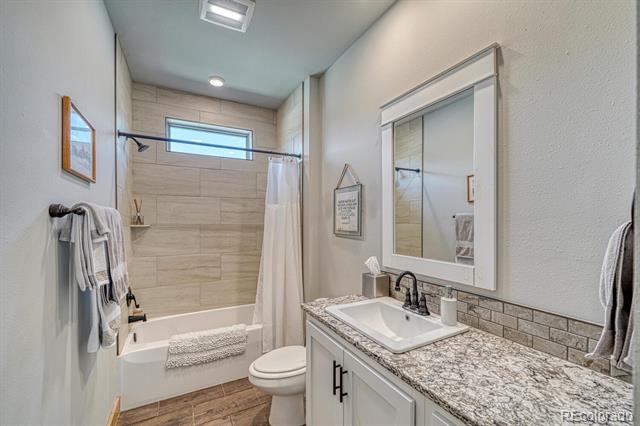 11398 County Road 302