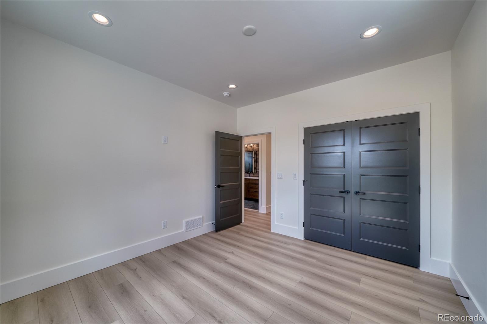10339 Outpost Lane