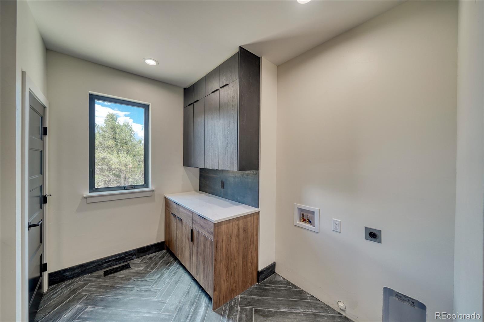 10339 Outpost Lane