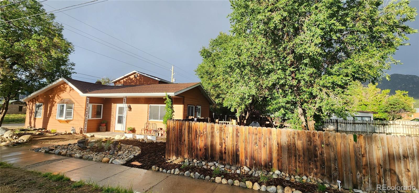 307 N Colorado Avenue