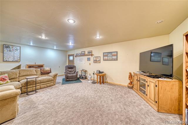16275 County Road 350