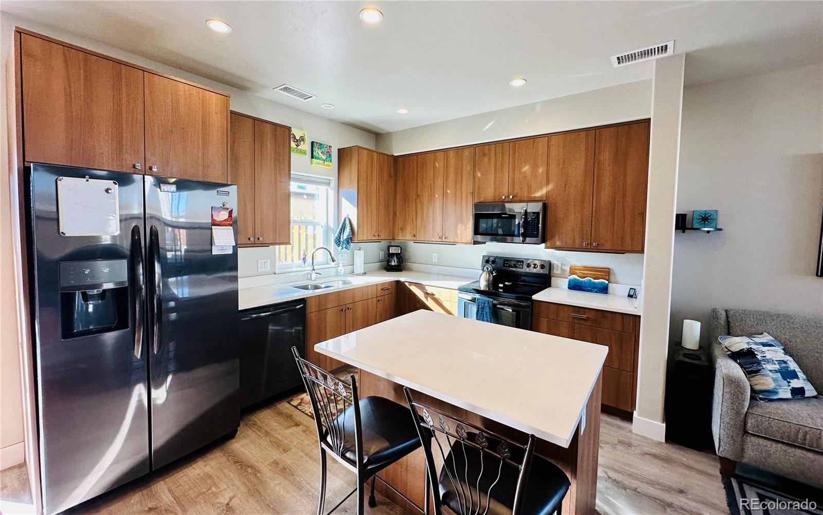 1001 Emma Lane Unit: D