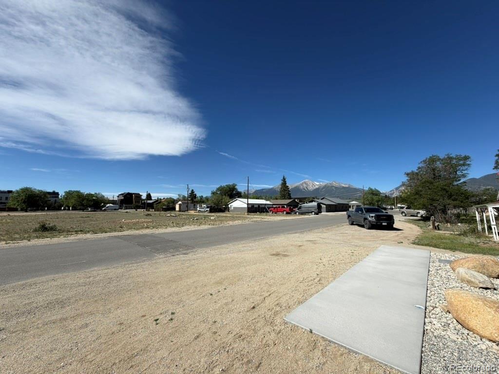 422 Pinon Street