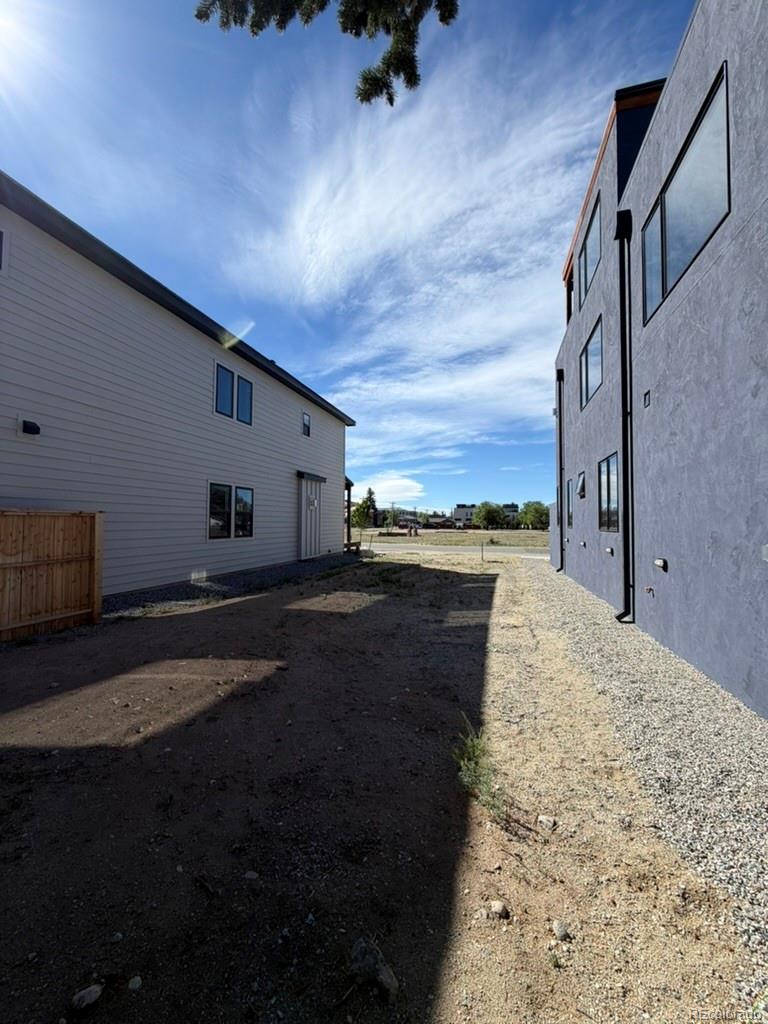 422 Pinon Street