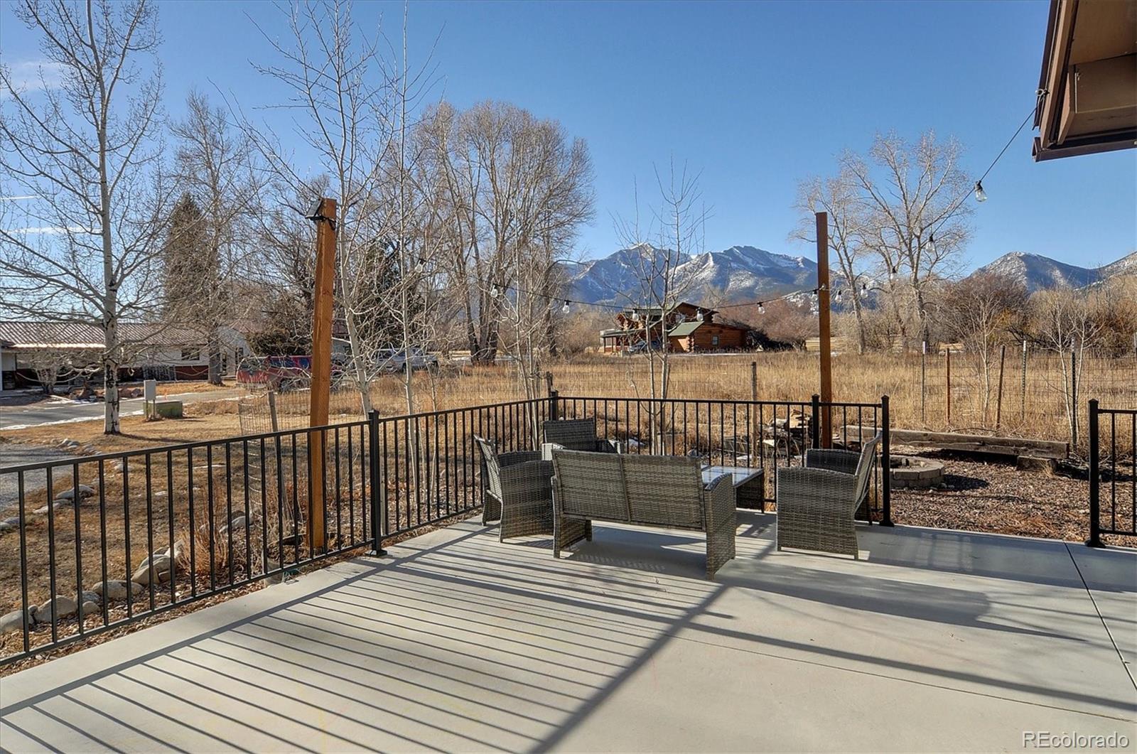 15745 Birdie Lane