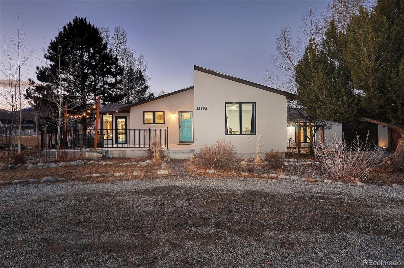 15745 Birdie Lane