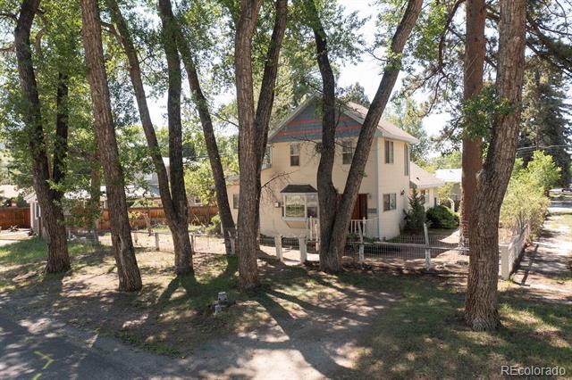 319 W Arkansas Street