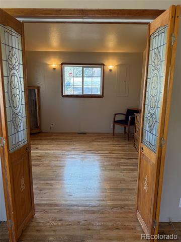 319 W Arkansas Street