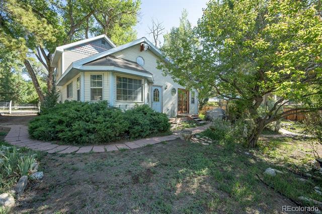 319 W Arkansas Street