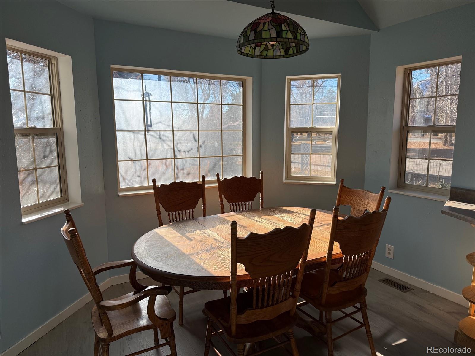 319 W Arkansas Street