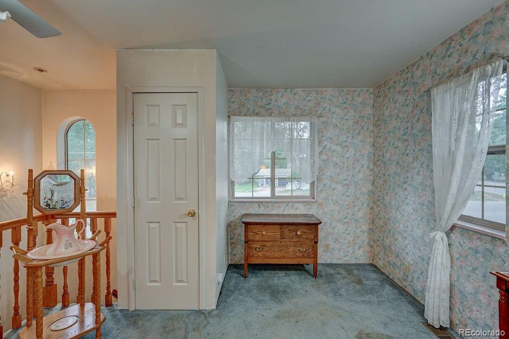 319 W Arkansas Street