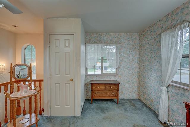 319 W Arkansas Street