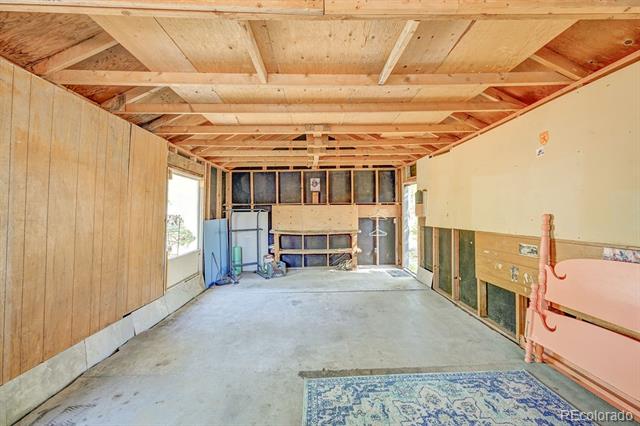 319 W Arkansas Street
