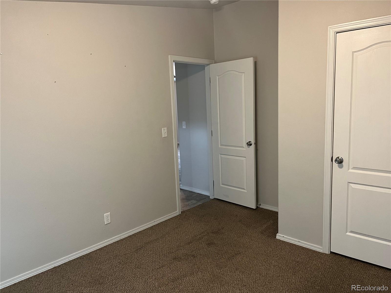 19 Rex Circle