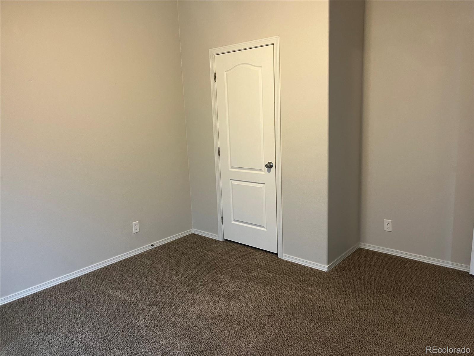 19 Rex Circle