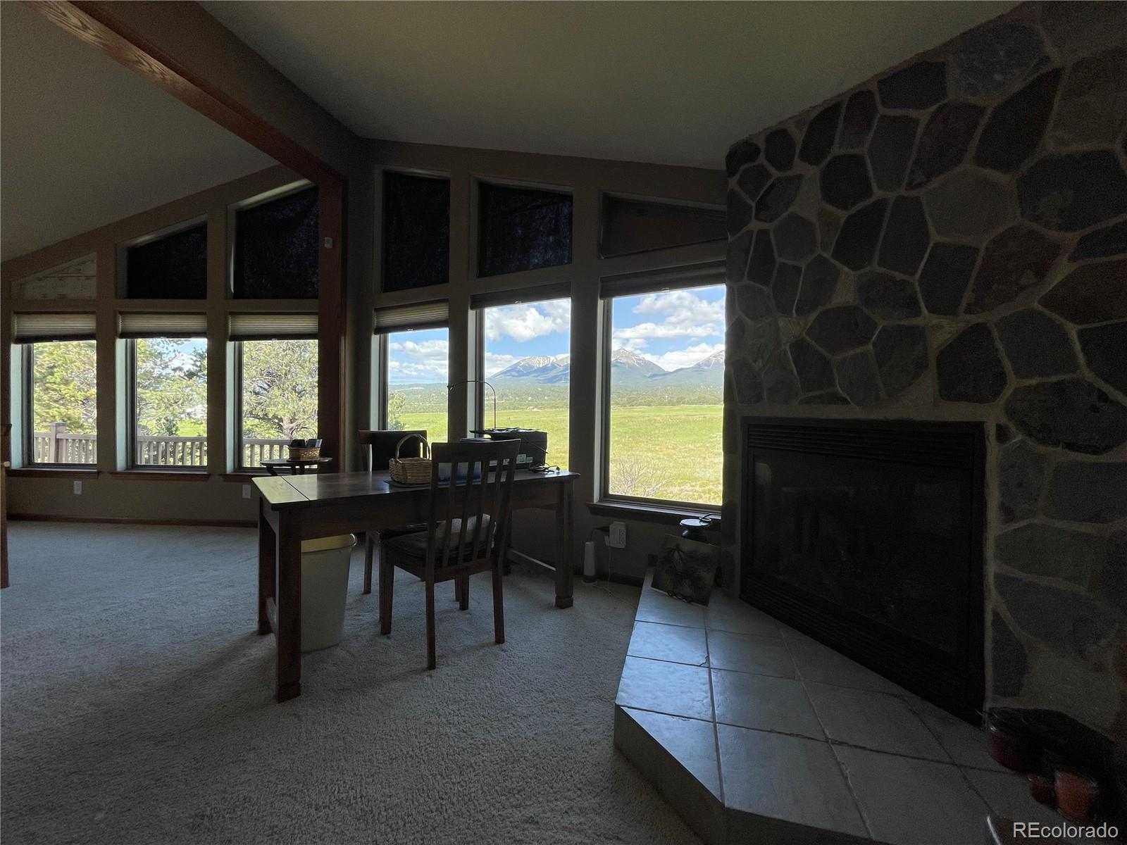 16189 US Highway 285