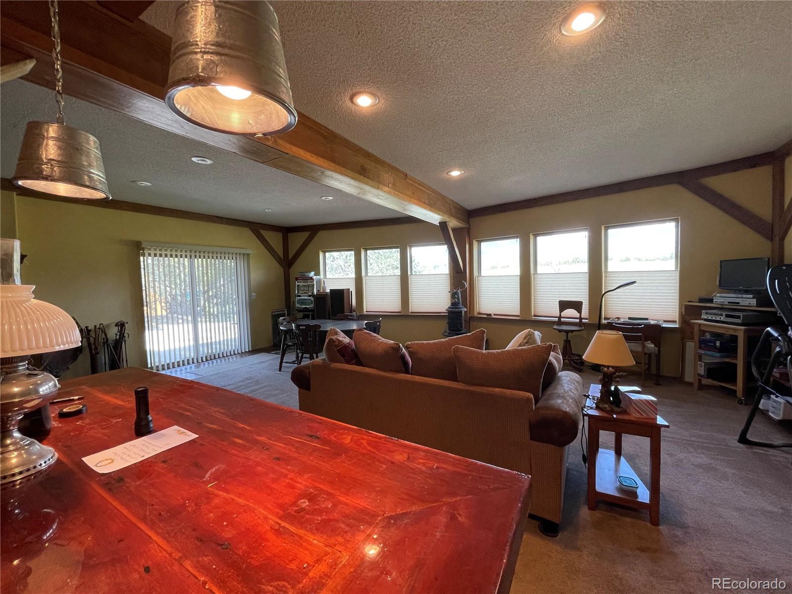 16189 US Highway 285
