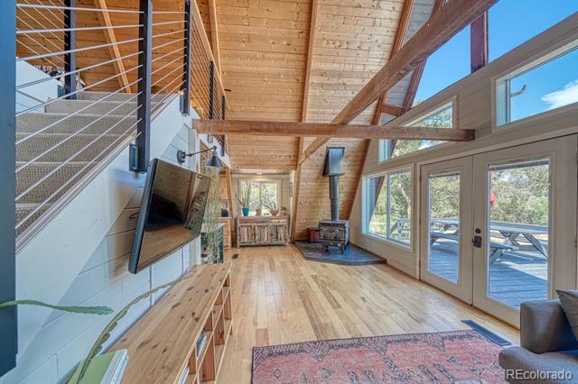 115 Loop Drive