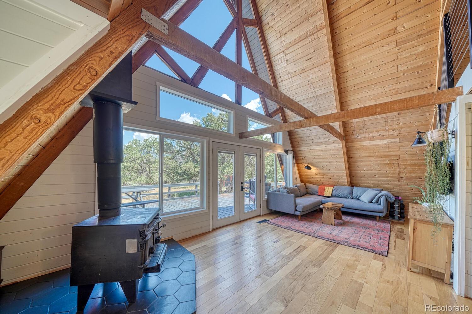 115 Loop Drive