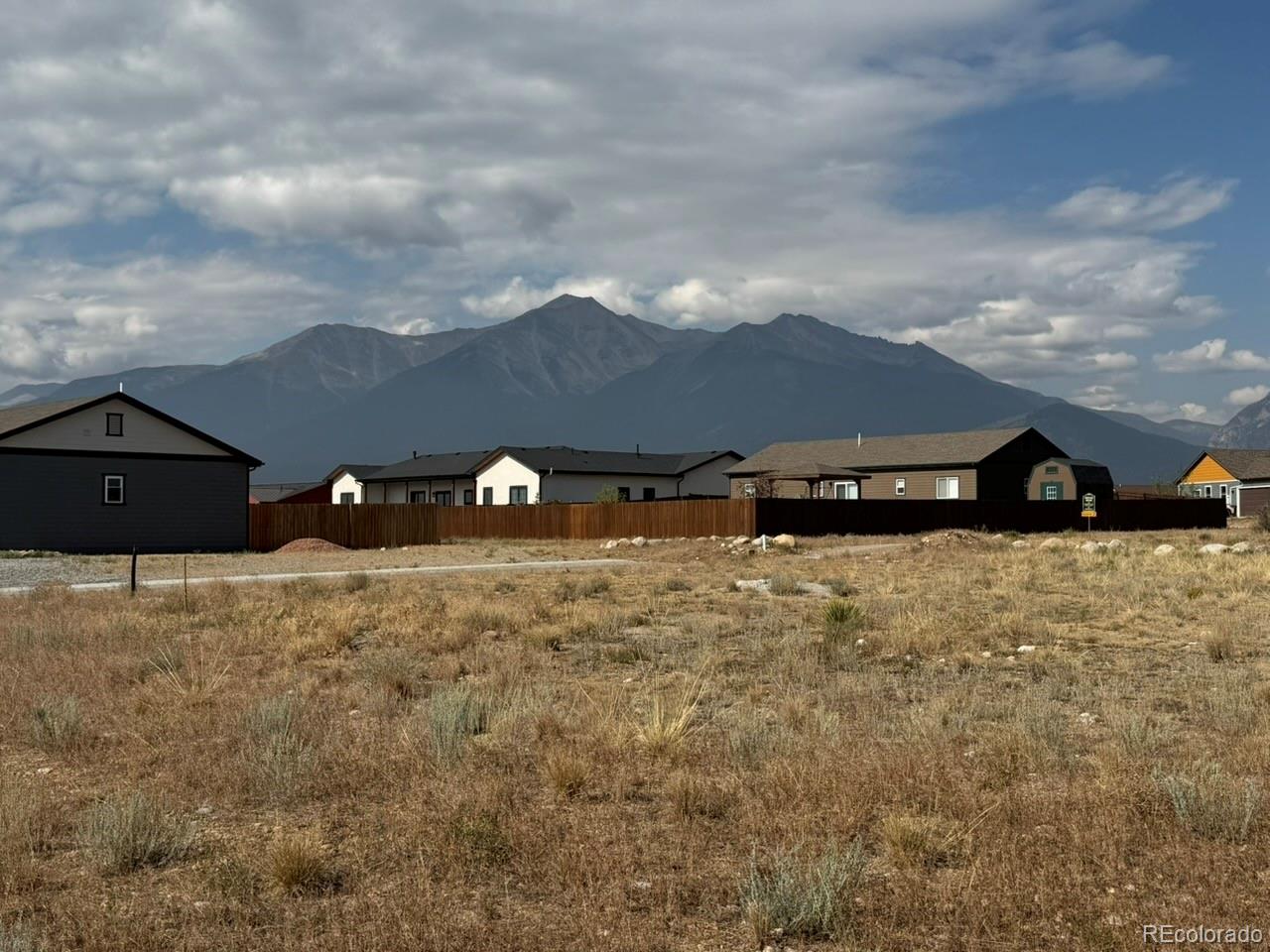 109 Pinon Jay Road